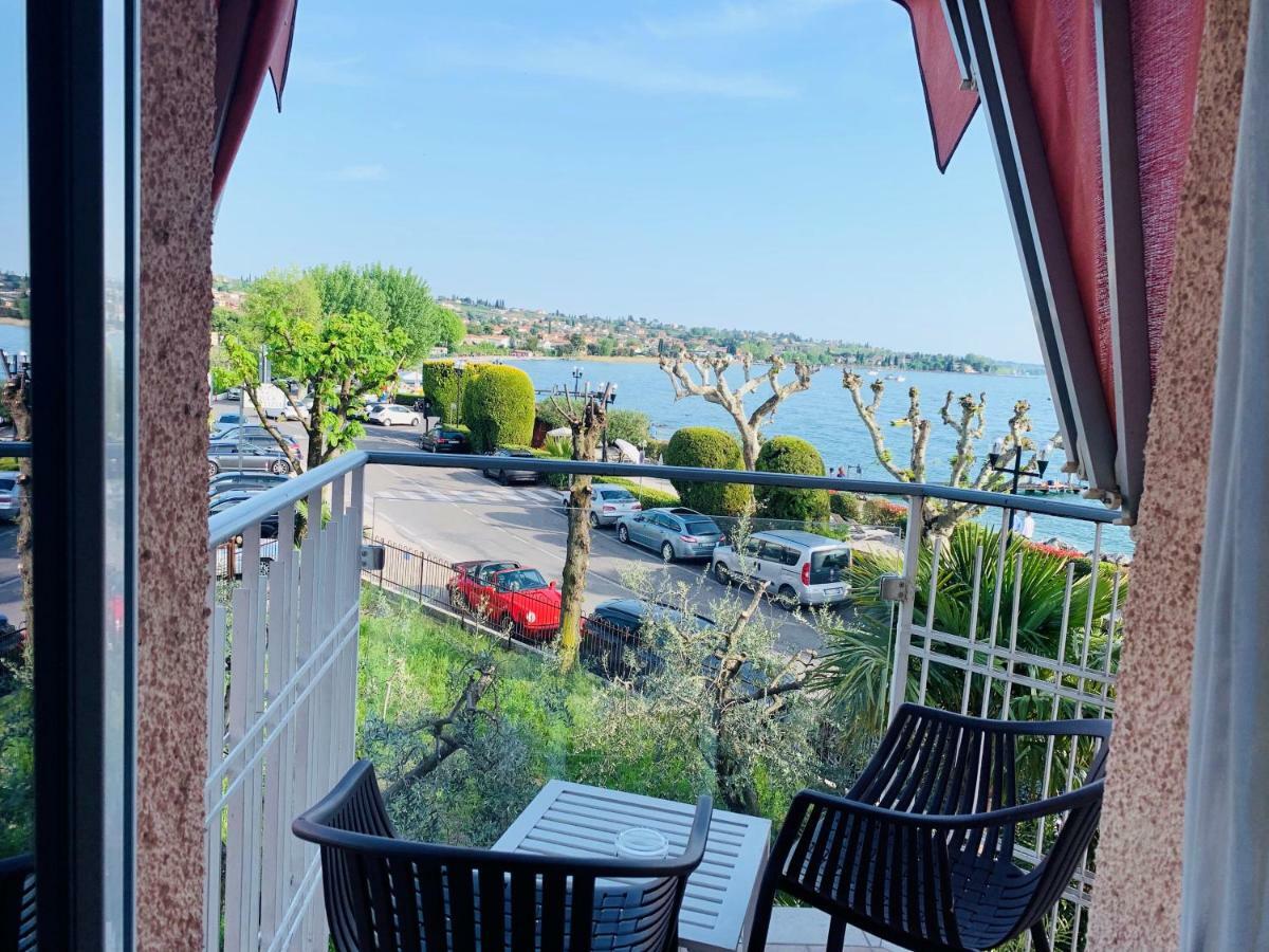 Kriss Internazionale Hotel Bardolino Exterior foto