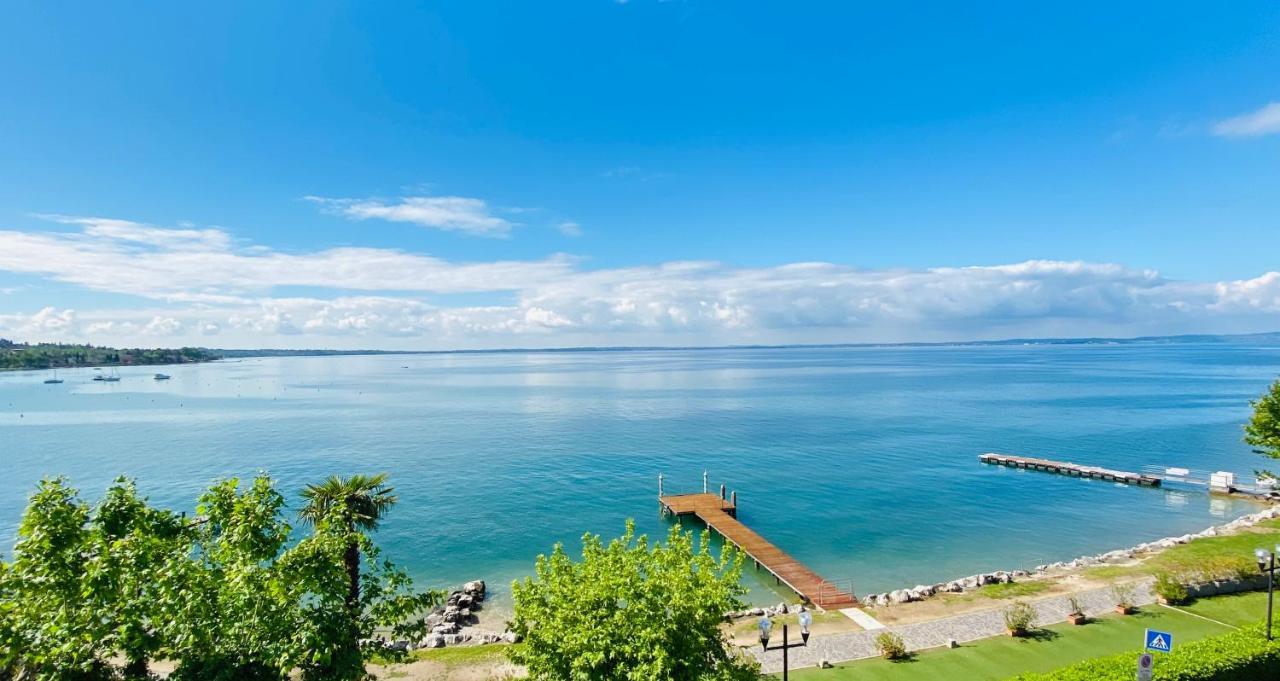 Kriss Internazionale Hotel Bardolino Exterior foto